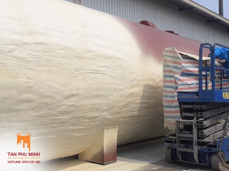 phun pu foam cách nhiệt bồn téc